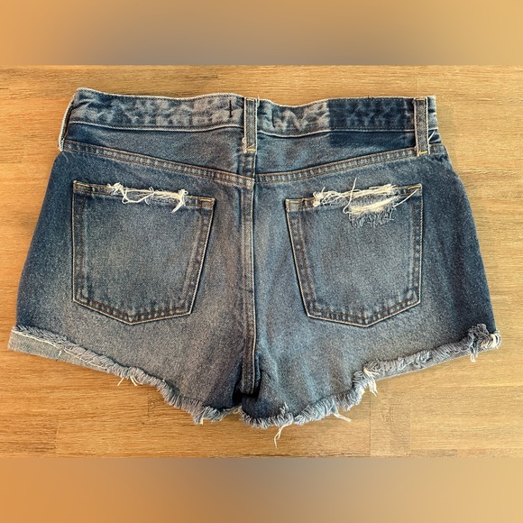 A&F | Low-rise Harper Jean Shorts | 27 | 4 - Picture 4 of 4